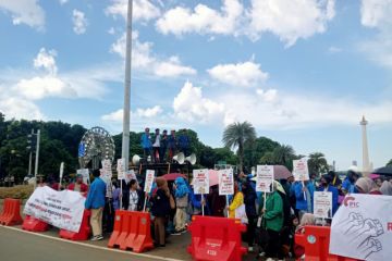 Ratusan mahasiswa suarakan pemilu damai di Patung Kuda