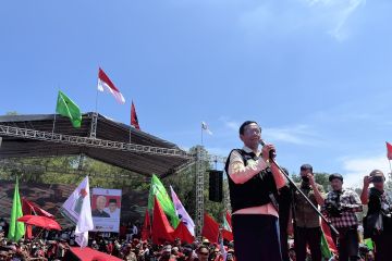 Kampanye Akbar di Batam, cawapres Mahfud komitmen sejahterakan pekerja