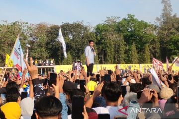 Gibran ingatkan pendukungnya tak jelekkan program pasangan calon lain