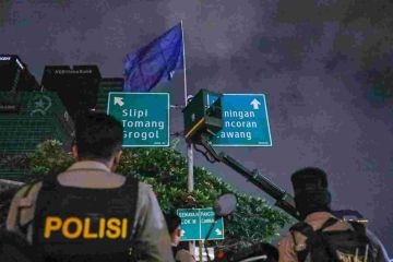 Bawaslu DKI bolehkan peserta pemilu ambil APK usai diturunkan