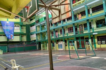 Banyak santri tak pulang Ponpes Asshiddiqiyah Kedoya jadi TPS khusus