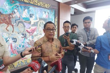 Soal "surat cinta" UGM, Ari: Hargai perbedaan perspektif demokrasi