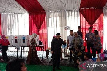 Ma'ruf Amin menanti hitung cepat pemilu di rumah usai mencoblos