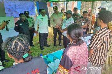 Bupati Manokwari: Partisipasi masyarakat mengikuti pemilu cukup tinggi