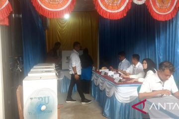 KPU Kota Tangerang hentikan sementara rekapitulasi tingkat kecamatan