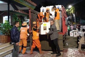 Bawaslu Jakbar lakukan pengawasan melekat saat rekapitulasi suara PPK