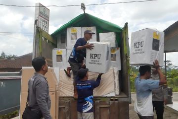 Logistik Pemilu 2024 sudah tiba di ratusan desa di Temanggung