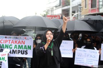 AKSI DAMAI PERINGATI HARI PENDIDIKAN NASIONAL