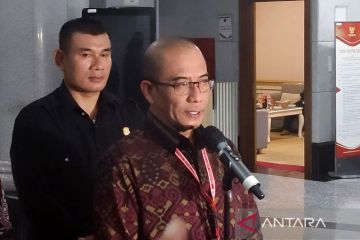 Politik kemarin, ambang batas parlemen hingga World Water Forum