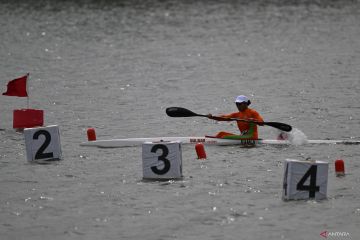 Enam provinsi amankan tiket final canoeing kayak 1000 m putra