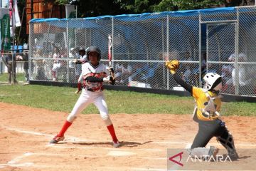 Sofbol putri Sultra kalahkan Papua 7-5