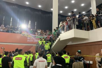 TD : Sempat ricuh tapi pertandingan muaythai tetap berjalan