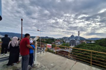 Ketika atlet belajar tentang resiliensi dari PLTD Apung