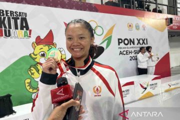 Taekwondo - Amelia mampu sabet emas saat debut di PON