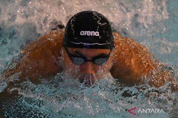 PON XXI Aceh-Sumut: Perenang Jabar Muhammad Dwiky Raharjo  rai emas 100 meter gaya dada putra