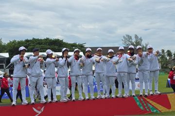 Tim rugby 7s DKI Jakarta kawinkan medali emas putra dan putri