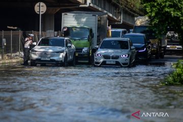 Ini daftar komponen-komponen mobil yang sebaiknya rutin dicek selama musim hujan