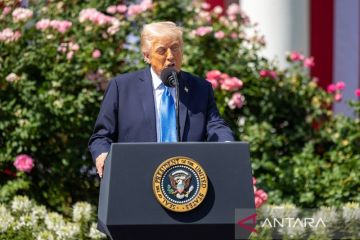 Trump tuduh Obama "berkhianat" di tengah drama Epstein