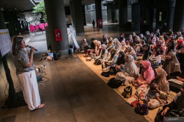 Main sama Bapak di Yogyakarta