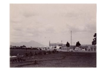 Bandung Baheula 1922, Kisah Taman Maluku: Peresmian patung Pastor Verbraak yang megah