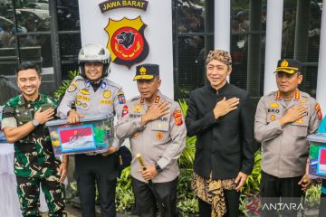 Kapolda Jabar tegaskan kehadiran polisi melayani masyarakat saat Nataru