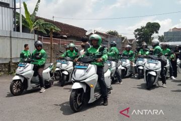 Ingin jajal mudik dengan motor listrik? Simak tipsnya di sini!