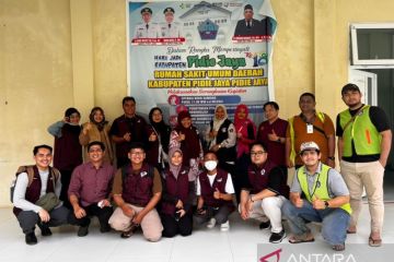 Tim relawan medis UNG langsung salurkan bantuan logistik di Aceh