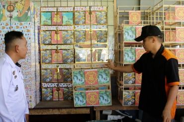 Ini kotak sembahyang produksi warga binaan di Lapas Singkawang