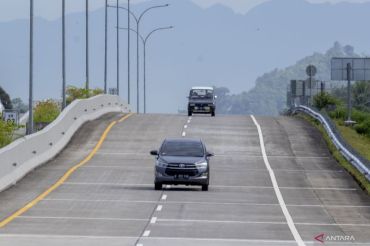 Kementerian PU bagi dua segmen pembangunan Tol Sicincin-Bukittinggi
