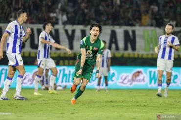 Persebaya Surabaya diimbangi Persib Bandung 2-2
