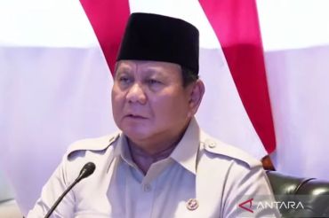 Prabowo pilih membangun jembatan gantung daripada gedung mewah