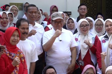 Pramono sebut Pondok Kelapa jadi percontohan olah sampah biopori