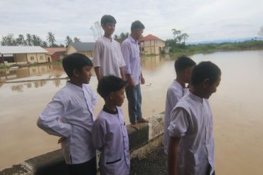 Pesantran Darul Mukhlisin Aceh Tamiang pulangkan santri akibat banjir
