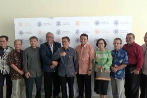 Civitas akademika UGM  sampaikan pesan persatuan