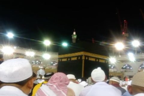 Tanpa APBN,  kuota haji bertambah 10 ribu