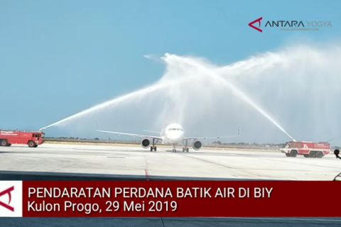 VIDEO: Batik Air mendarat perdana di BIY