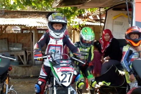 Dari pasar sapi, menoreh prestasi