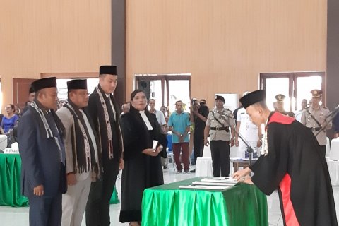 Pimpinan definitif DPRD Kabupaten Kepulauan Tanimbar dilantik