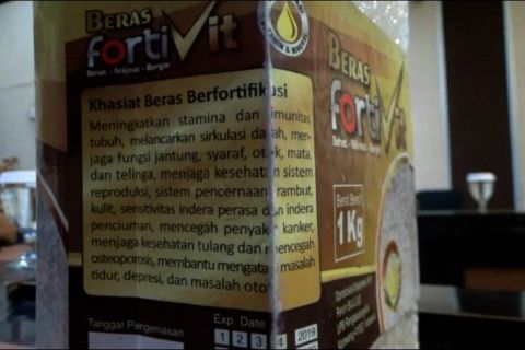 Cegah stunting, Bulog luncurkan beras bervitamin