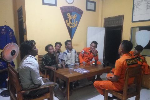 Tiga nelayan hilang di laut Lampung Timur ditemukan selamat