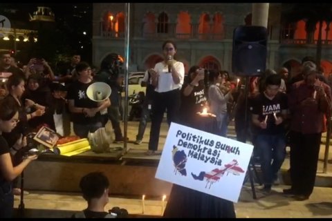 Unjuk rasa di Dataran Merdeka Kuala Lumpur