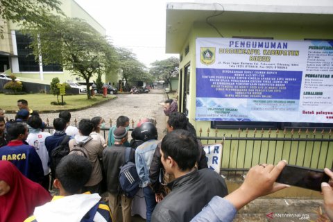 Penutupan sementara kantor layanan publik di Bogor