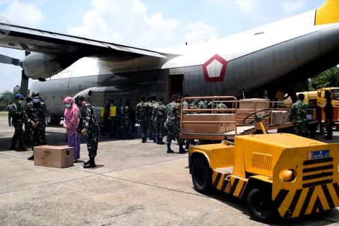 6000 unit APD tahap II tiba di Riau