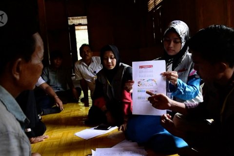 Mendongkrak partisipasi suku pedalaman Riau saat pilkada