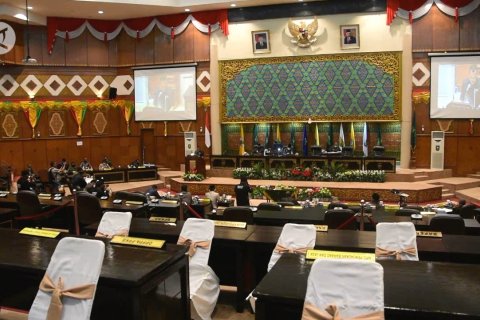 DPRD-Pemprov Riau sahkan APBD Perubahan senilai Rp8,7 triliun