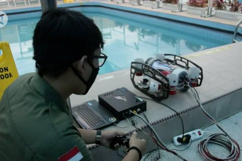 Robot bawah air, karya mahasiswa Riau