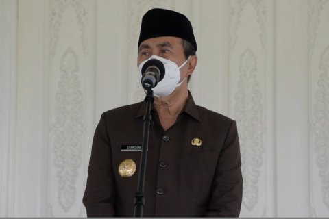 Gubernur Riau Syamsuar positif COVID-19