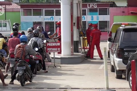 Batam wajibkan SPBU jual BBM jenis Premium