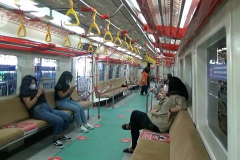 KRL Yogyakarta-Solo mulai uji coba untuk umum