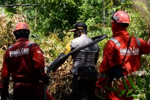 Peminjaman helikopter waterbombing di Riau tak semulus sebelumnya